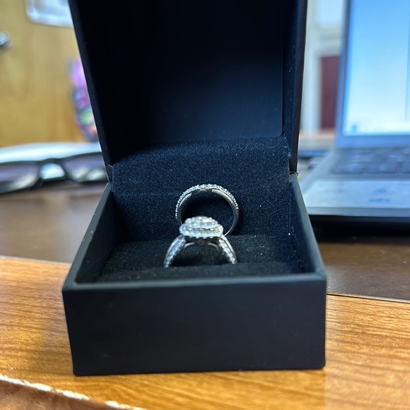 Elegant Silver Ring Set